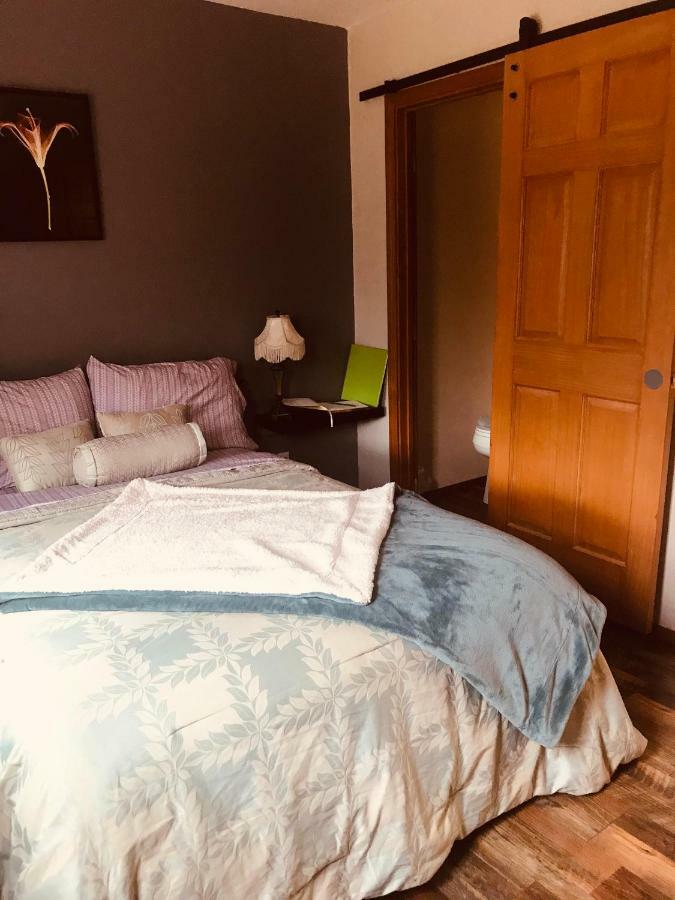 A Hyde Away Inn B&B Tok Eksteriør bilde